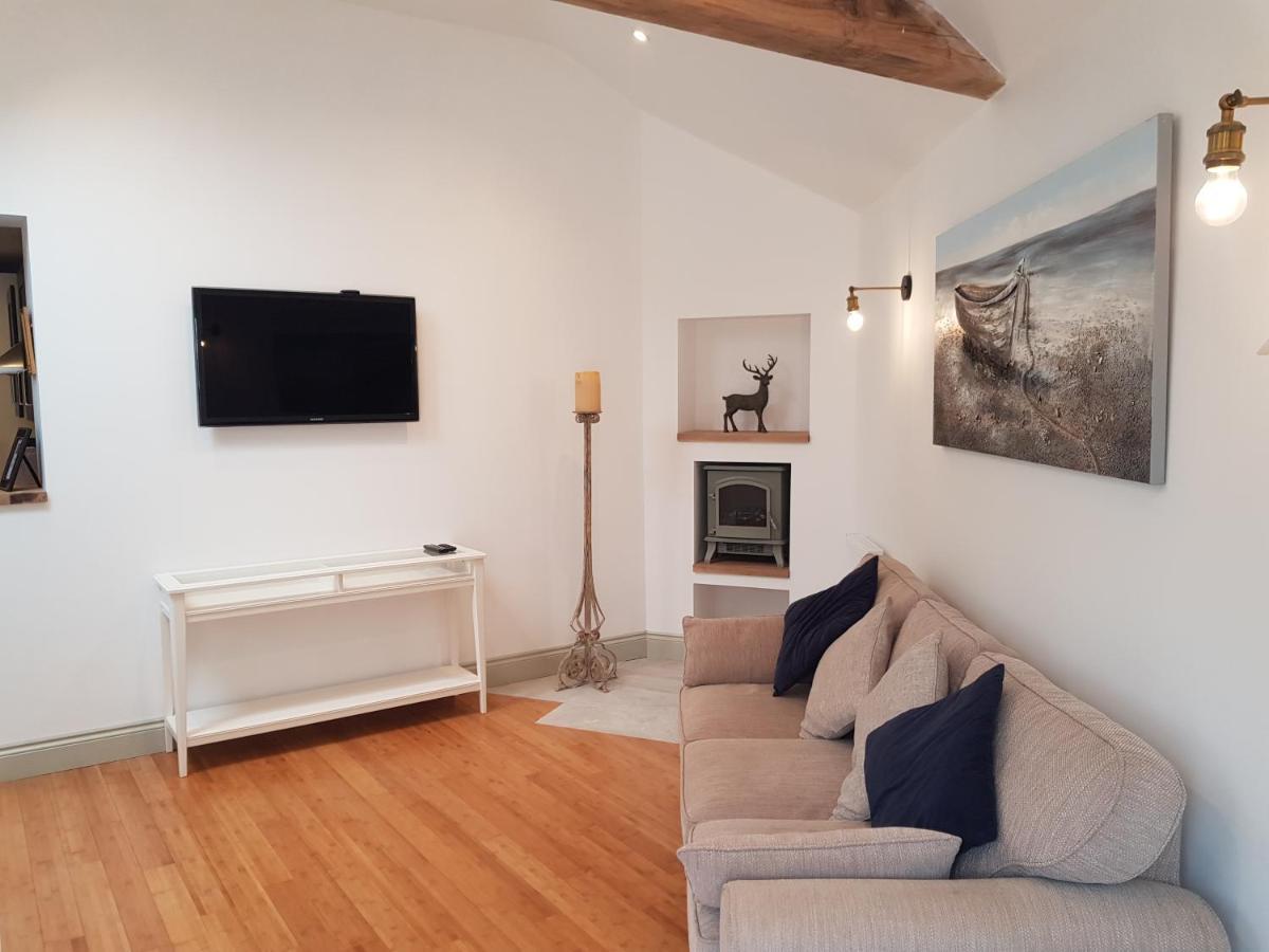 The New Forest Manor Apartment ليمنجتون المظهر الخارجي الصورة