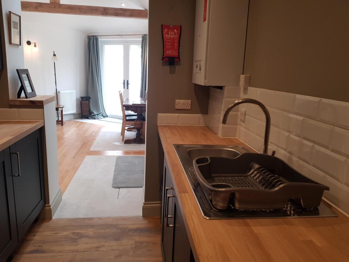 The New Forest Manor Apartment ليمنجتون المظهر الخارجي الصورة